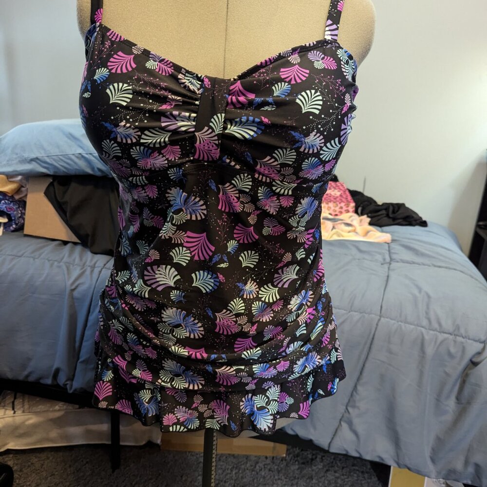 Multi Color Ruched Tankini Bathing Suit Top sz 18